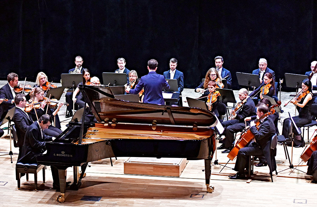 Koncert u příležitosti 165. výročí firmy C. Bechstein ve Filharmonii Hradec Králové