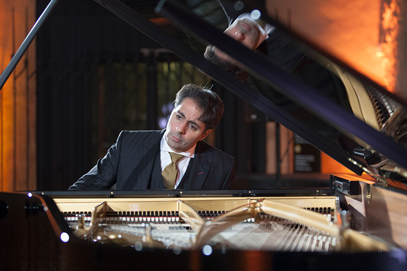 Saleem Ashkar in Duisburg and Prague