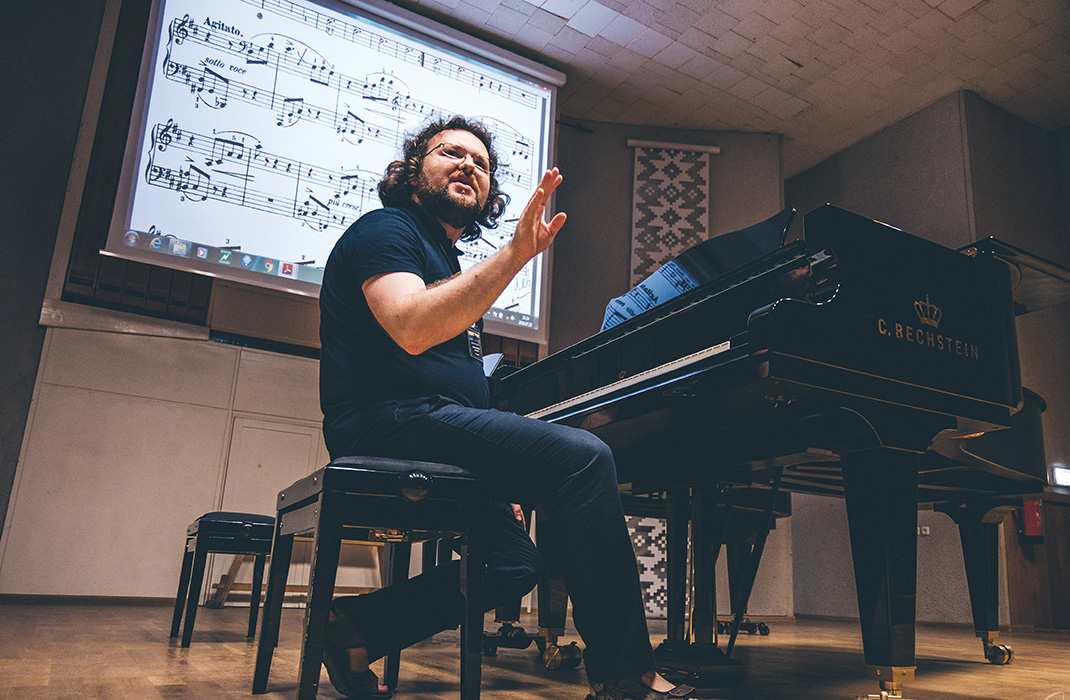 Piano academy in Lithuania
