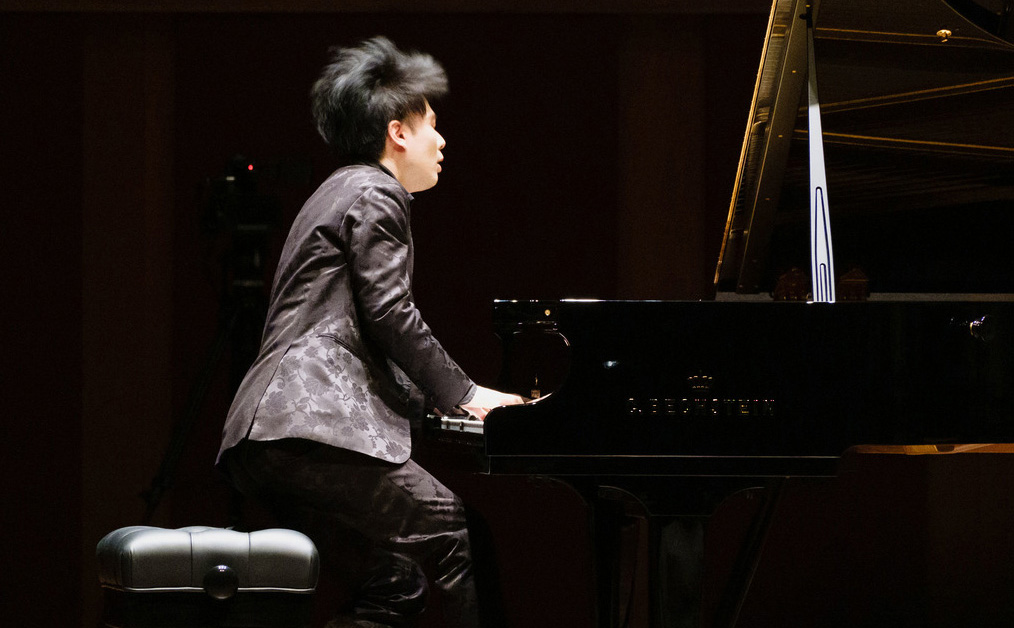 A night of serenade music in Singpapore