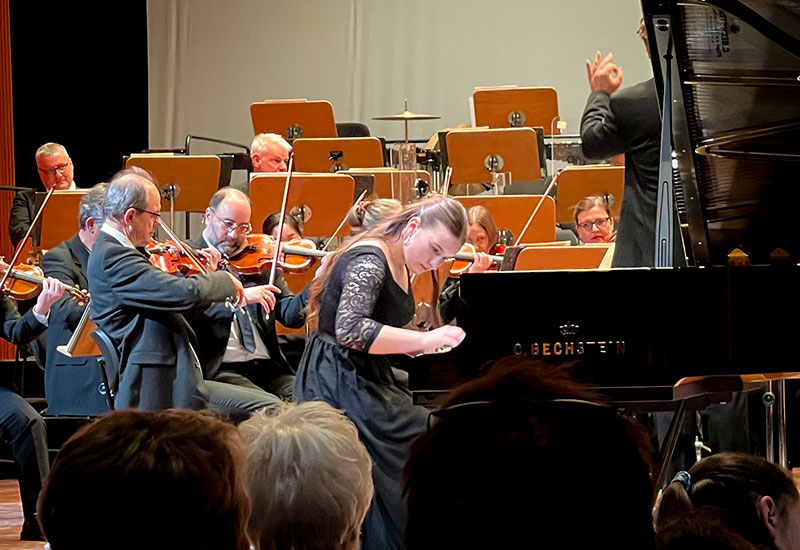 Klavierkonzert Wettbewerb im Theater Brandenburg