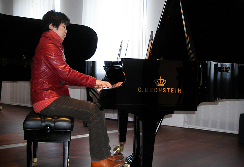Motoi Kawashima im C. Bechstein Centrum Berlin