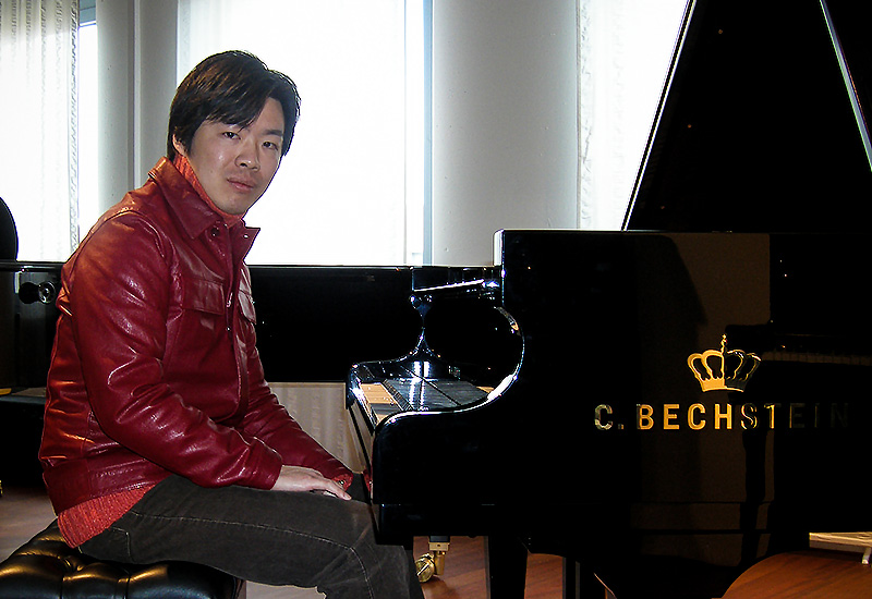 Motoi Kawashima im C. Bechstein Centrum Berlin