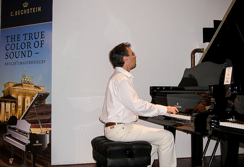 Jan Schultsz at the C. Bechstein Center