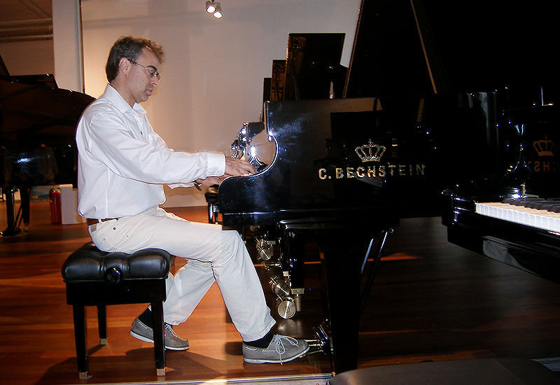 Jan Schultsz at the C. Bechstein Center