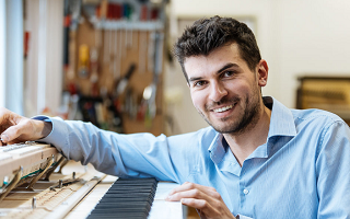 Piano-Reparaturen