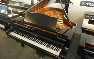 C5 (200 cm) schwarz poliert - Yamaha