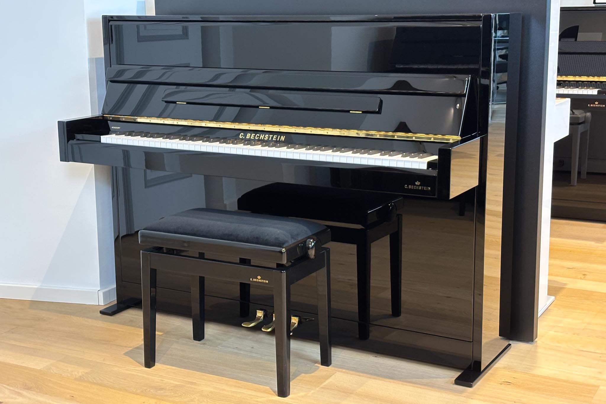 Academy A 2 - C. Bechstein