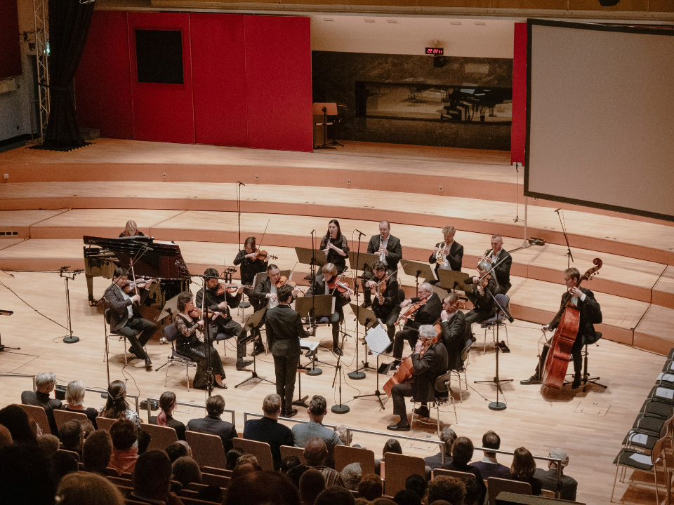 Solisten des Jewish Chamber Orchestra Hamburg & Daniil Orlov