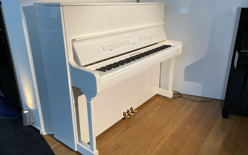 Academy A 124 Style weiß poliert - C. Bechstein