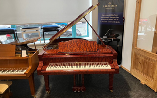 Haessler by Blüthner H 186 - Haessler